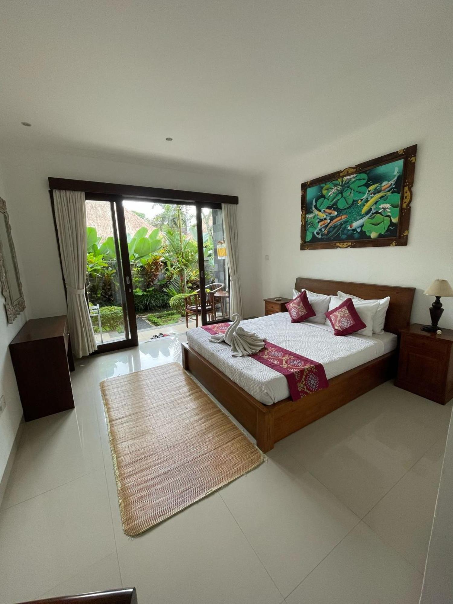 Nugraha Guesthouse 1 Ubud Extérieur photo