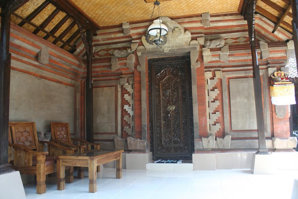 Nugraha Guesthouse 1 Ubud Extérieur photo